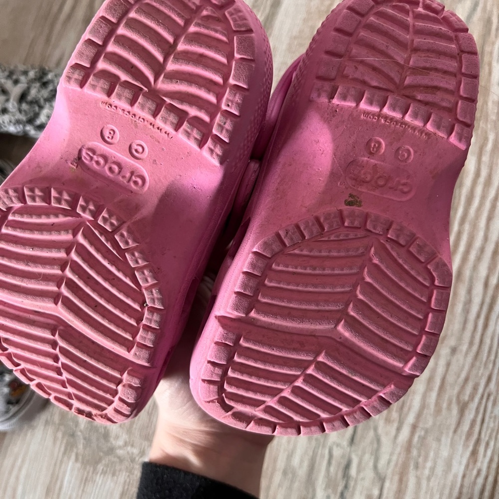 Crocs - Picture 2 of 3